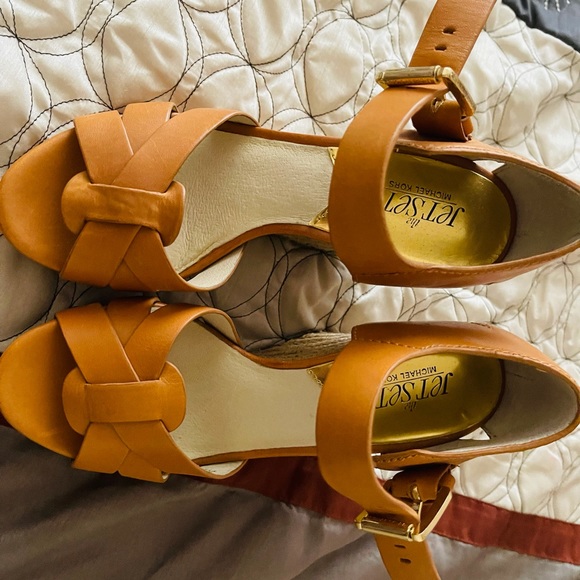 Michael Kors jet set6 - Picture 1 of 4